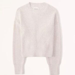 Abercrombie & Fitch Size M Crew Wedge Pullover Knit Sweater in Cream